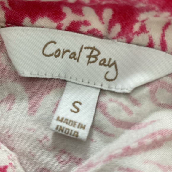 Tops - Picture 3 of 3